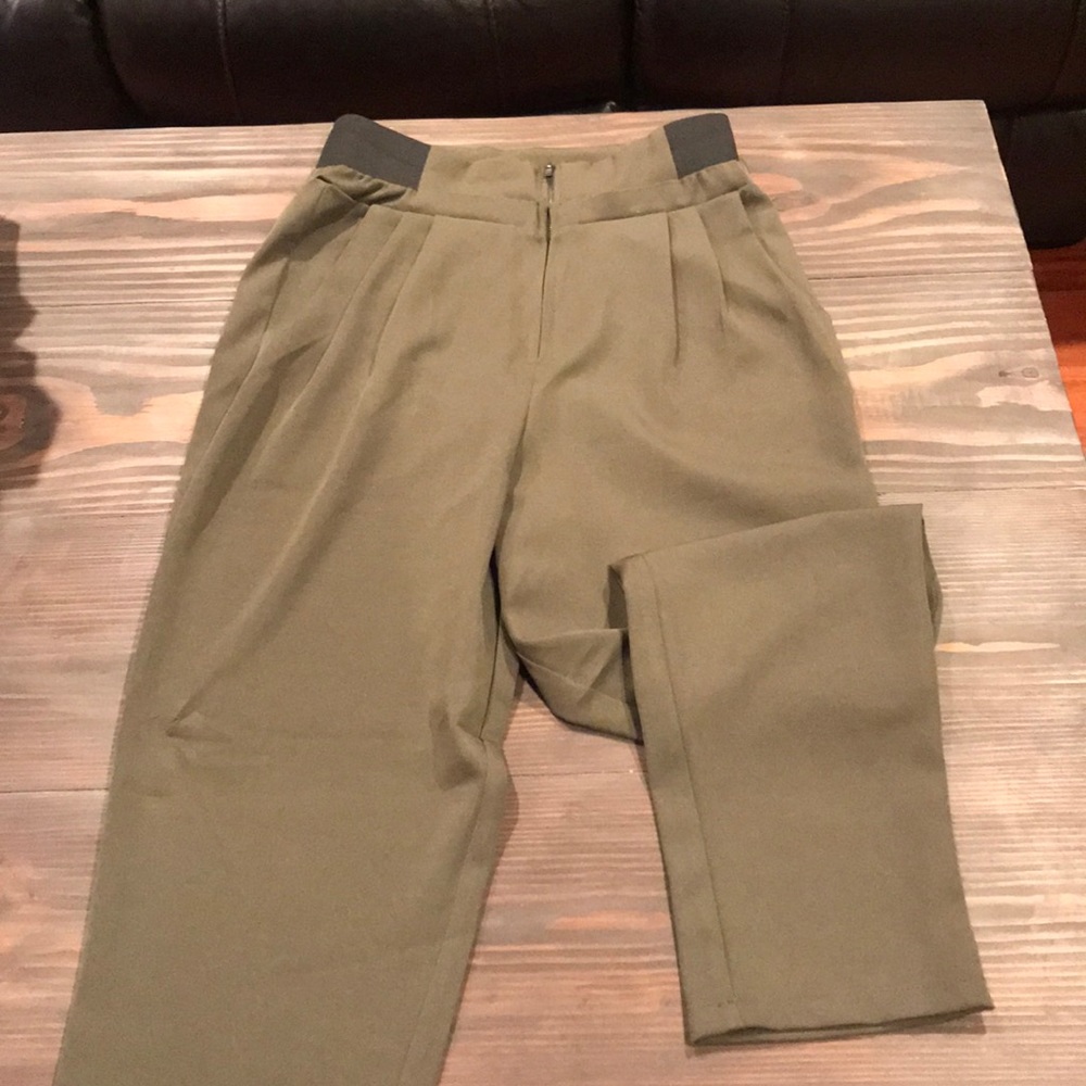High waisted pants